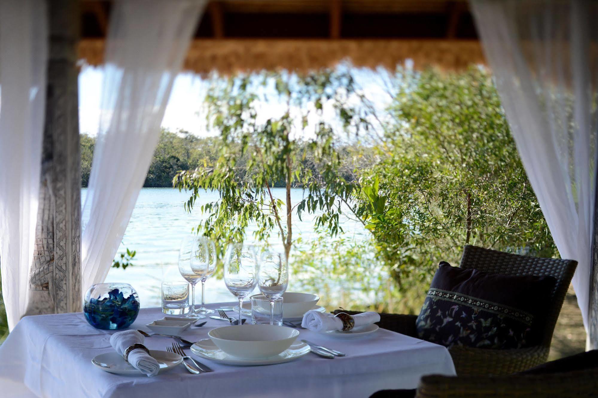 Hotel Makepeace Island Noosa North Shore Esterno foto